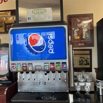 Nardelli's Grinder Shoppe - Soda machine - Delis Near Me - Cromwell, Connecticut Nardelli's Grinder Shoppe - Soda machine - Delis Near Me - Cromwell, Connecticut
