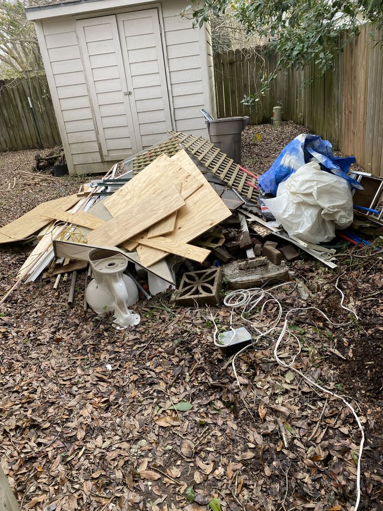 IN A JIFFY JUNK Updated August 2024 Katy, Texas Junk Removal