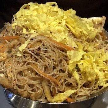 Blue Ginger Asian Fusion Bistro - Singapore noodles - Asian Fusion Near Me - Dublin, Ohio
