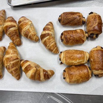 Fresh Croissants - Croissants - Bakeries Near Me - Mesa, Arizona Fresh Croissants - Croissants - Bakeries Near Me - Mesa, Arizona