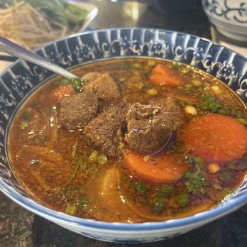 Anh Hong Restaurant - 56. Pho Bo Kho - Pho w/ Beef Stew & Vegetables - Vietnamese Near Me - Orlando, Florida