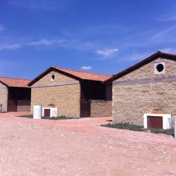 Otomí - Caballerizas
