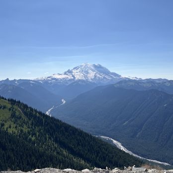 Mt. Rainier Gondola - Mt. Rainier - Tours Near Me - Enumclaw, Washington Mt. Rainier Gondola - Mt. Rainier - Tours Near Me - Enumclaw, Washington