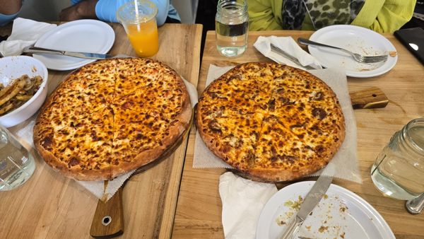 Curry N Pie - Asian Fusion by null