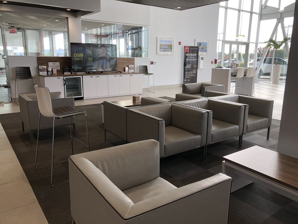 NISSAN OF NEW BRAUNFELS 67 Photos & 95 Reviews 2077 N Interstate 35