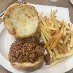Sterling American Grill Family Dining - Sloppy Joe & fries