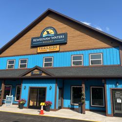 Keweenaw Waters Resort
