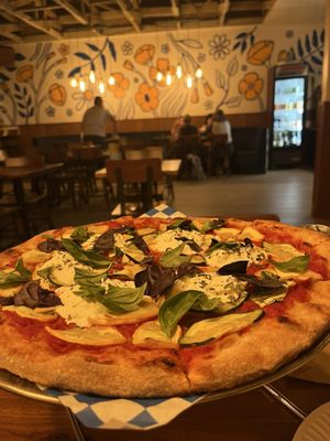 Wallflour Pizza by null