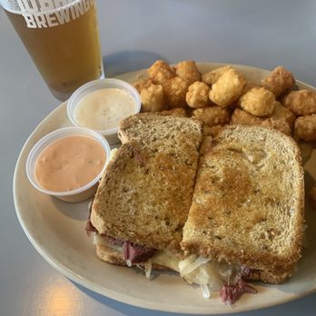 The Harvest depot - Corned Beef Reuben - American Near Me - La Pine, Oregon