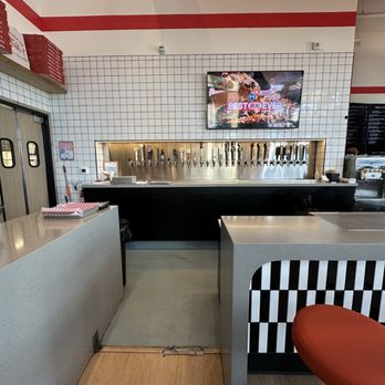 Odie's Pizza - Pizza Near Me - Oceanside, California
