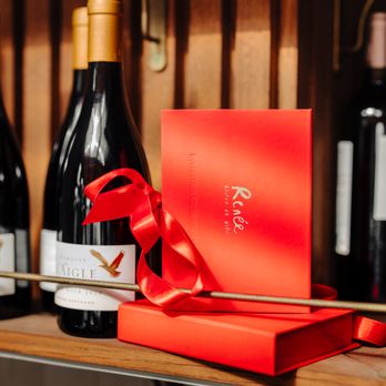 Renée - Treat yourself with some  Renée-quality time - Bistros Near Me - Nice, 06