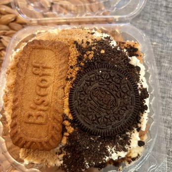 Sandwich King - Biscoff-Oreo Tres Leches - Sandwiches Near Me - Mounds View, Minnesota