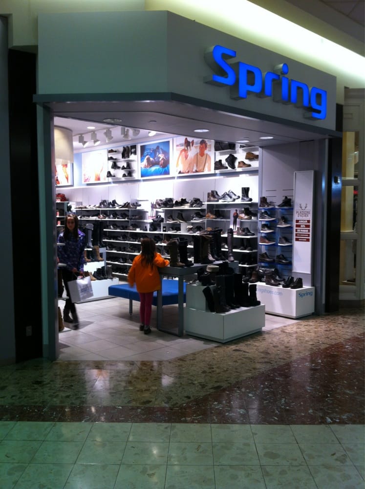 SPRING SHOES Updated March 2024 1100 Maloney Boulevard W, Gatineau