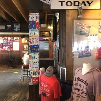 Bubba Gump Shrimp - Seafood Near Me - Monterey, California