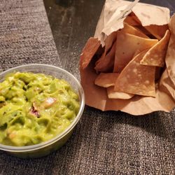 TacoTruck Taqueria - Guac and Chips