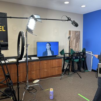 Chicago Demo Reel - One of our many clients viewing their takes. We allow you to look through your takes so you can submit the performance! - Studio Taping Near Me - Chicago, Illinois Chicago Demo Reel - One of our many clients viewing their takes. We allow you to look through your takes so you can submit the performance! - Studio Taping Near Me - Chicago, Illinois