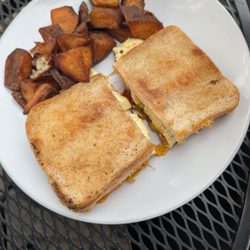 Open Oven - Breakfast sandwich