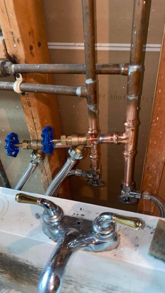 Slide of Recinos Appliances & Plumbing