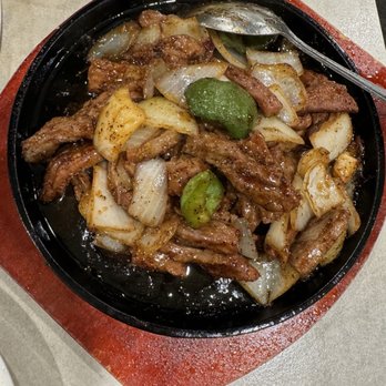 Golden Bull Restaurant - B04 Tenderloin Steak On Sizzling Plate Large - Seafood Near Me - Chicago, Illinois