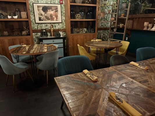 Sourbon Kitchen & Bar by null
