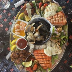 SEAFOOD PLATTER FOR TWO