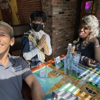 Charming Elephant - Dillon is the best server ever - Laotian Near Me - Baltimore, Maryland