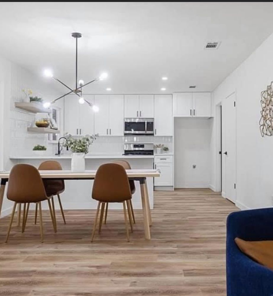 Slide of Forward Design & Build