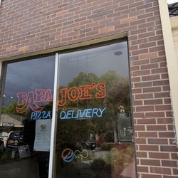 Papa Joe's Pizza - Outside