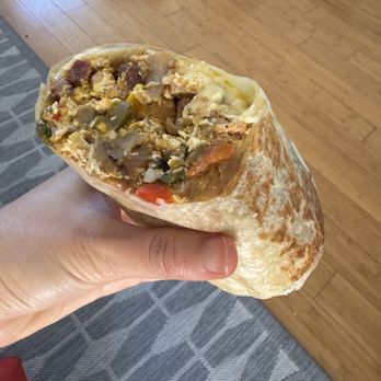 Provecho Calimex - Breakfast burrito - Mexican Near Me - Los Angeles, California