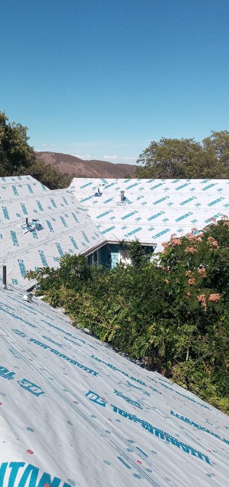 Slide of Berumen Roofing