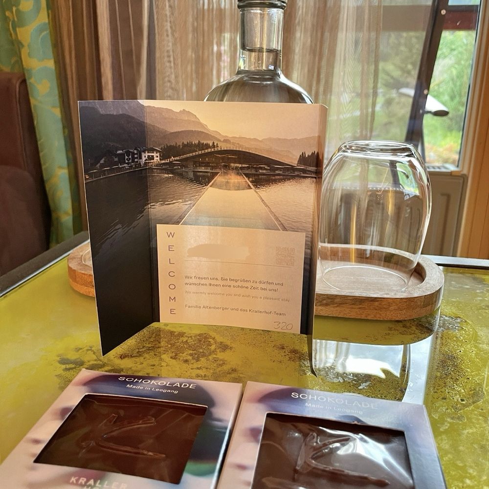 Hotel Krallerhof - Welcome note and chocolates :) - Hotels Near Me - Leogang, 5