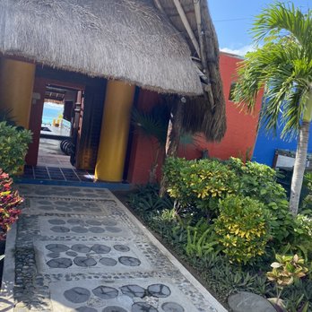 Kin Ha - Restaurant entrance - Mexican Near Me - Isla Mujeres, ROO