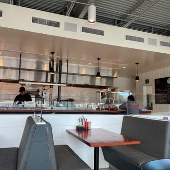 Counter Cafe West Campus - Counter seating in front of grill - Breakfast & Brunch Near Me - Austin, Texas