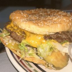 Flipping Out Burgers And Fries - Tom Thumb Burger