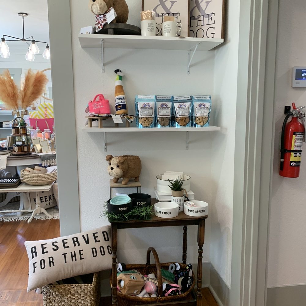 Hometown Gift & Decor - Home Decor Near Me - Round Rock, Texas Hometown Gift & Decor - Home Decor Near Me - Round Rock, Texas