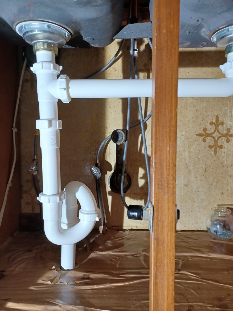 Slide of Outfront Plumbers