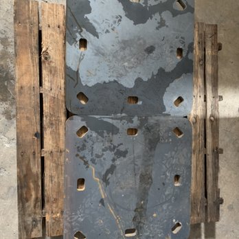 305 Waterjet And Fabrication - This is 1" steel flanges we make on the Waterjet - Metal Fabricators Near Me - Miami, Florida 305 Waterjet And Fabrication - This is 1" steel flanges we make on the Waterjet - Metal Fabricators Near Me - Miami, Florida