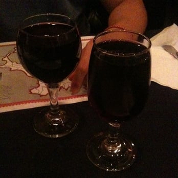 Petrillo's Pizza - Lambrusco & cab... Perfect accommodating beverages! - Pizza Near Me - San Gabriel, California