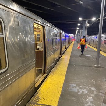 Staten Island Railway - Train Stations Near Me - Staten Island, New York Staten Island Railway - Train Stations Near Me - Staten Island, New York