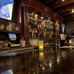 Boneyard Bistro - Inside - bar area