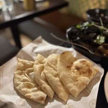 Pappe - Naan with Butter - Indian Near Me - Washington, DC, District of Columbia