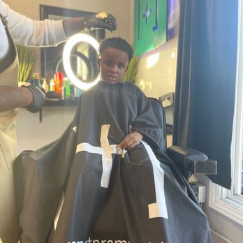 Premium Club - My son getting cut - Barbers Near Me - Vallejo, California Premium Club - My son getting cut - Barbers Near Me - Vallejo, California
