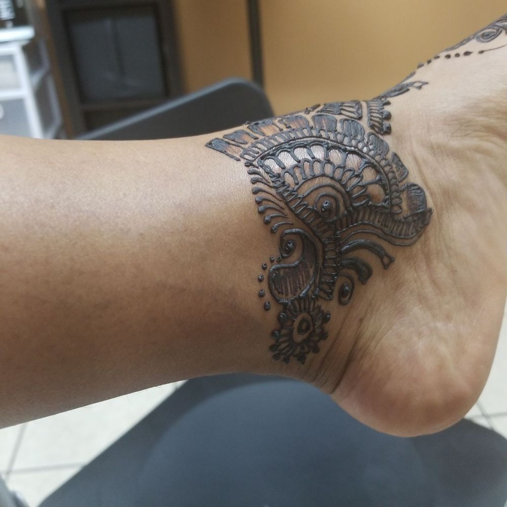 I Too - Malika designs - Eyelash Service Near Me - Atlanta, Georgia