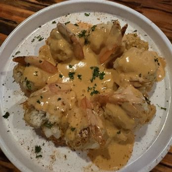 Dune Street RawBar & Grill - Seafood Near Me - Nags Head, North Carolina