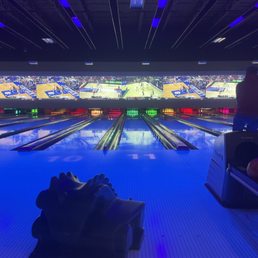 Bowling lanes