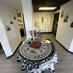 Psychic Mrs. Angelina's
