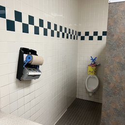 Men's restroom Men's restroom