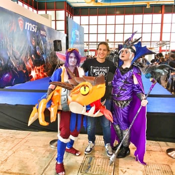 Comicon - Festivals Near Me - Naples, NA