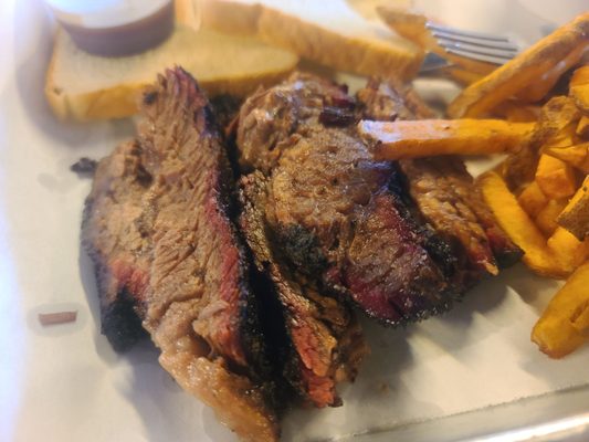 Martin's Bar-B-Que Joint by null