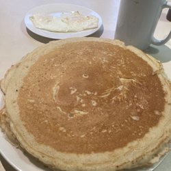 11 Point Cafe - Pancakes and eggs over easy